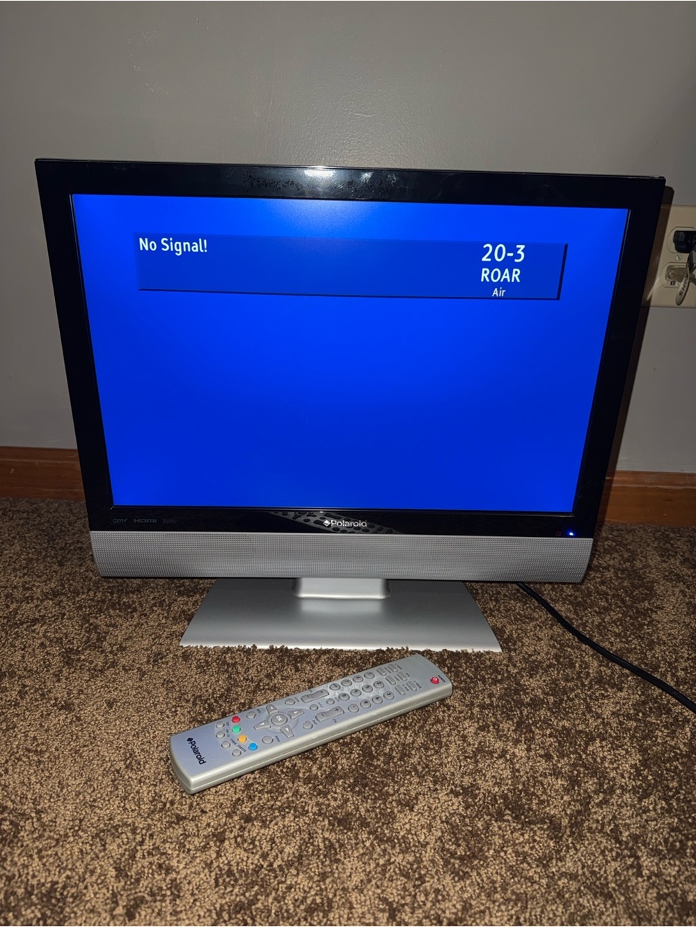 Polaroid TV/Computer Monitor - Picture 2 of 7
